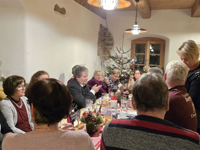 Adventsfeier 2025 Bild 13